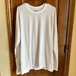 🍋🍋🍋Lululemon Time To Get Dirty Shirt Men’s Large